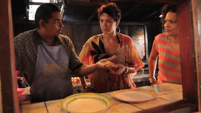 Island Potluck at Aunty May's-Hellshire Beach, Jamaica смотреть онлайн