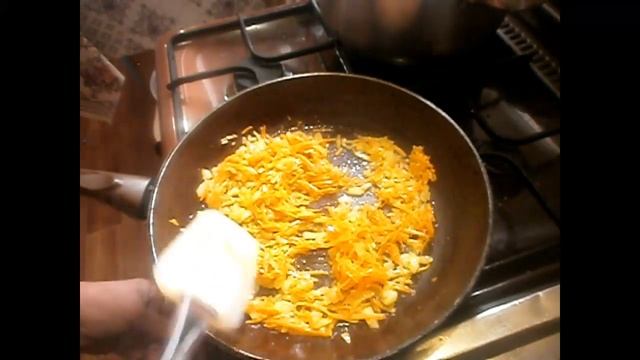 Готовим суп с галушками