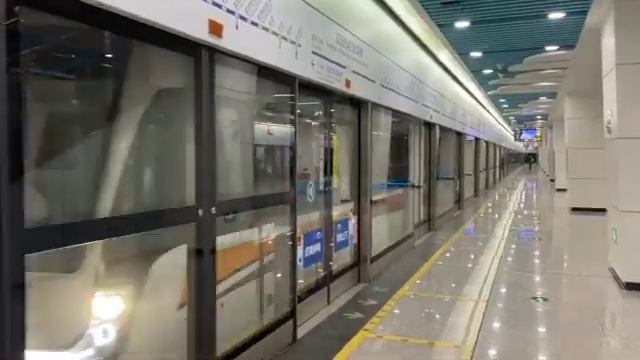 GUANGZHOU AIRPORT TO CHENGDU AIRPORT CHINA смотреть онлайн