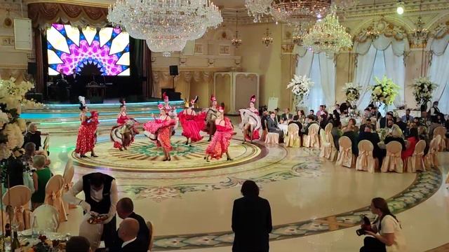 Кан-кан от шоу-балета "БОМ-БА" смотреть онлайн