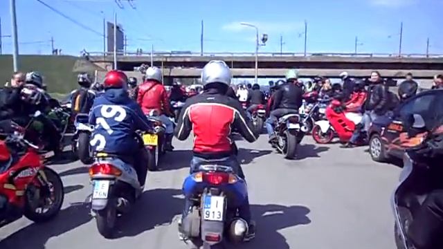 Открытие мотосезона 2011 в Риге смотреть онлайн