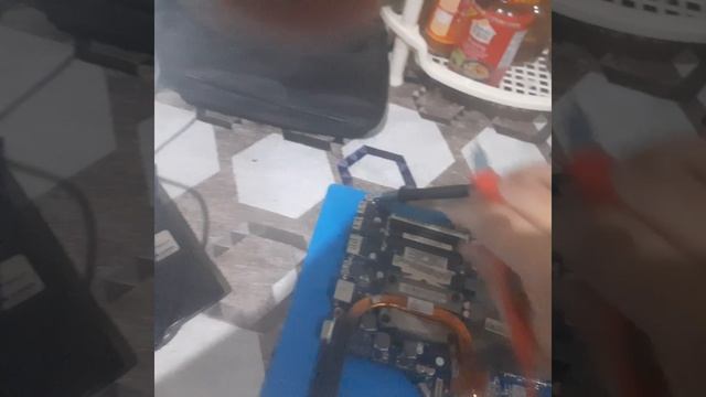 Lenovo G570 no power fixed - Part 1 смотреть онлайн