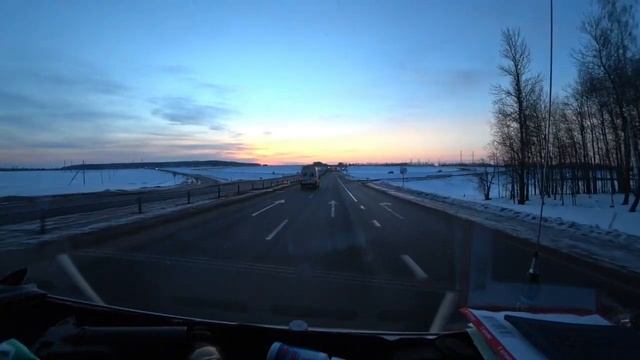 Дальнобой.Работа в выходные Несвиж Минск Могилёв.Помыл леденца!!! смотреть онлайн