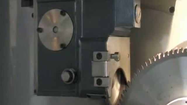 Гидравлический станок для заточки дисковых пил OTOMAT-NC смотреть онлайн