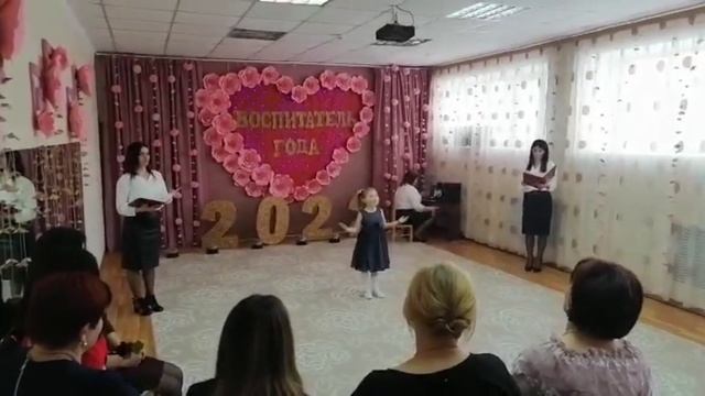 Почему дети любят ходить в детский сад, нам рассказала Дарья Дьяченко смотреть онлайн