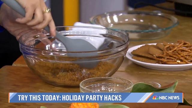 Simple Ways To Elevate Your Thanksgiving Spread This Year смотреть онлайн