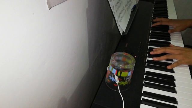 Have Yourself a Merry Little Christmas (soft, sleepy, jazzy version) played on Casio CDP-130 смотреть онлайн