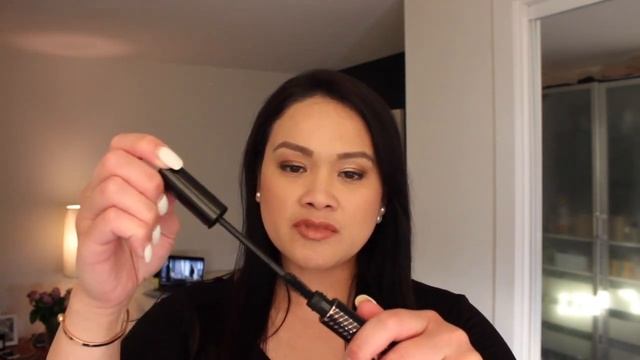 Capsule Review: The Caviar Volume Masacara by Laura Mercier & Update! смотреть онлайн