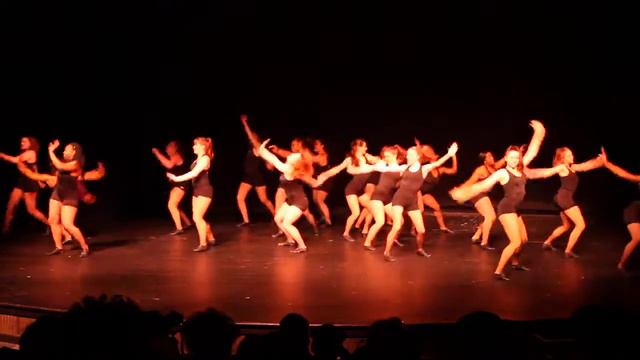 Albright College Dance Team - "Sparkling Diamonds" смотреть онлайн