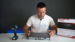 8-ми канальный цифровой видеорегистратор HiWatch DS-N308(D) с видеоаналитикой