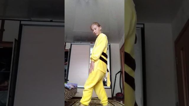 учим движение shuffle танца! смотреть онлайн