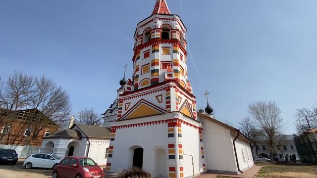 Суздаль. Прогулка по городу с гидом смотреть онлайн