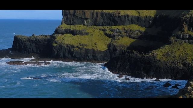 The Giant's Causeway, Northern Ireland - Cinematic FPV смотреть онлайн