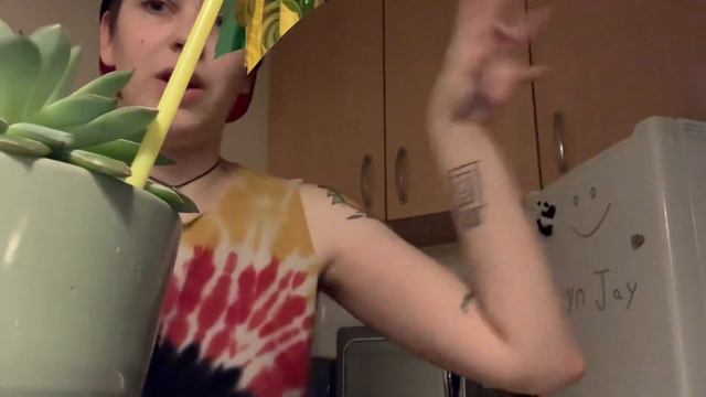 Watering my plants at 2:30AM смотреть онлайн