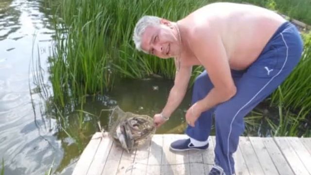 Летняя рыбалка в Рыболовном Клубе "Три Пескаря" смотреть онлайн