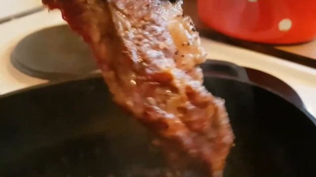 Готовим СТЕЙК РИБАЙ (Ribeye Steak),
Звуки кухни. Говядина смотреть онлайн