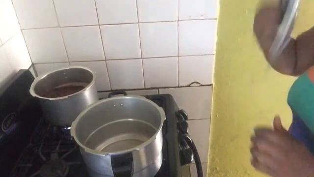 jamaican rice and peas with stew beef смотреть онлайн