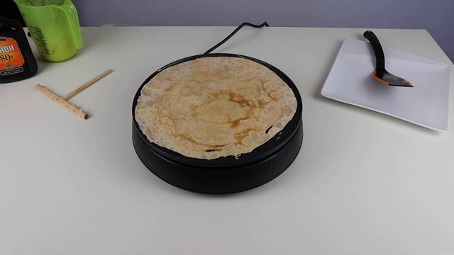 Crêpes with Stroh 80 смотреть онлайн