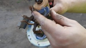 Замена сеточки бензонасоса Toyota Carina at211