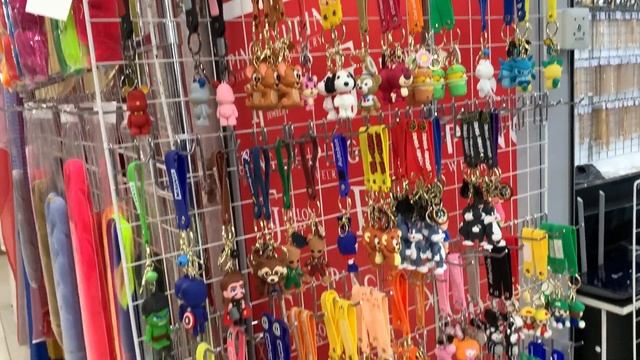 Сходили на самый известный рынок в Красноярске "КрасТЭЦ" смотреть онлайн