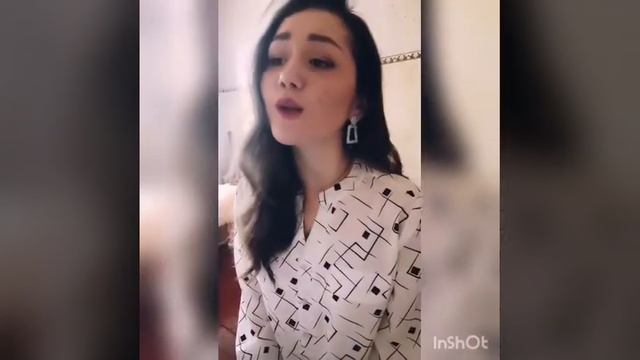 Башҡорт халыҡ йыры Бер алманы бишкә бүләйек. Башҡара Гөлиә  Сурина.