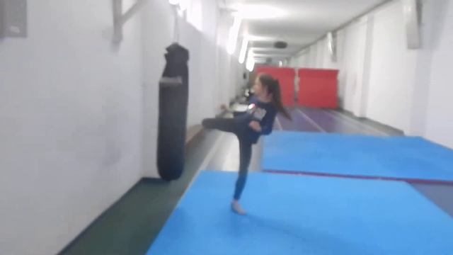 тхэквондо жонглирование ногами смотреть онлайн