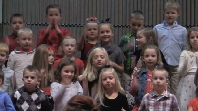 First Grade Christmas 2016 P2 смотреть онлайн