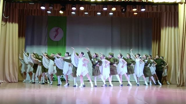 Великой Победе посвящается. Танцы о войне смотреть онлайн