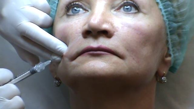 Princess Модель в офисе смотреть онлайн