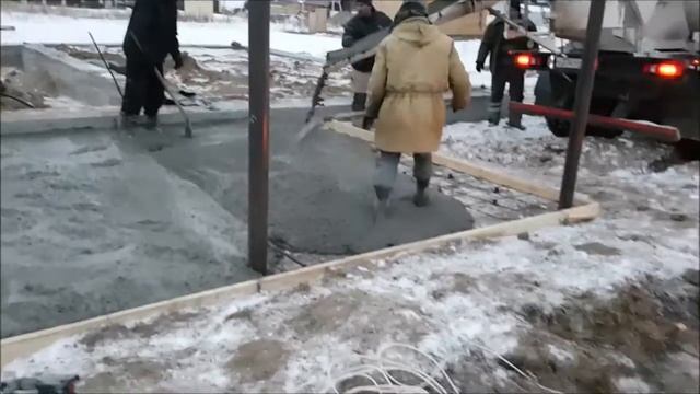 Заливка бетонных площадок под автомобиль д. Гари смотреть онлайн
