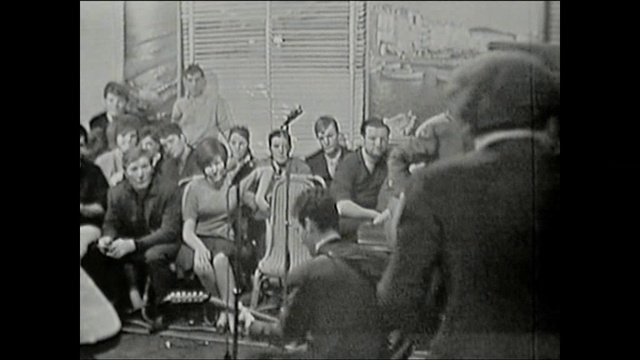Les Chaussettes Noires - Eddie Soit Bon - 1961 смотреть онлайн