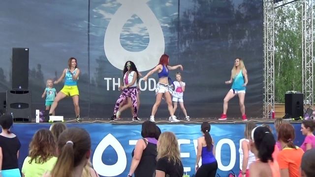 Мастер-класс Zumba ® Fitness в Воронеже 31.07.2015г смотреть онлайн