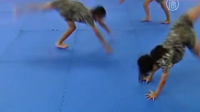 Садик тренирует детей, как морскую пехоту (новости) смотреть онлайн