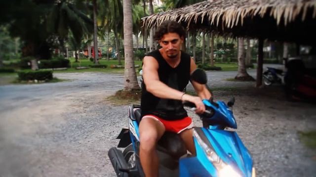 # 15 - Как управлять байком. Пошаговое руководство. Байк в Тайланде. HD смотреть онлайн