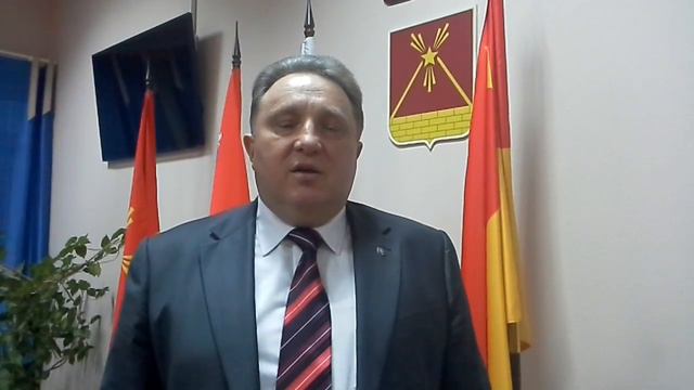 Кресло Юрия Бусова занял ученик местного колледжа смотреть онлайн