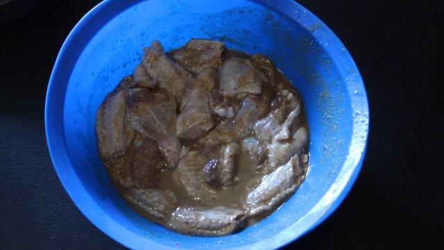 Куриные крылышки запеченные с картошкой в духовке смотреть онлайн