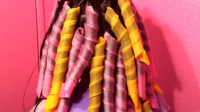 Magic Spiral Hair Curlers Tutorial:) смотреть онлайн