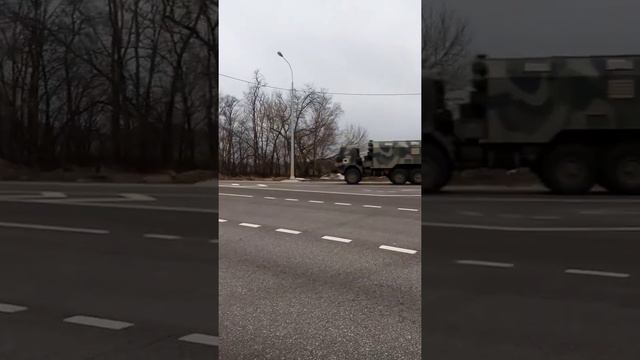 Наши ребята едут с границы в Кромы. смотреть онлайн