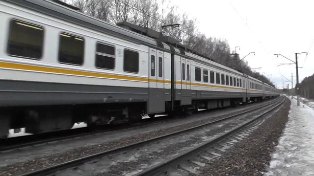 Электропоезд ЭД4М-0451 ЦППК перегон Балабаново - Ворсино смотреть онлайн