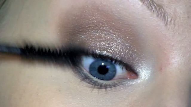 Urban Decay Naked 2 palette Makeup Tutorial смотреть онлайн
