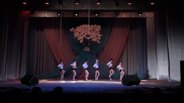 Художественная гимнастика - постановка "Лондон стрит" смотреть онлайн