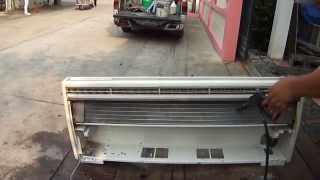 สอน ล้างแอร์ ติดตั้งแอร์ ซ่อมแอร์ โดยทีมงานมืออาชีพ 081-550-9992,081-8686-984