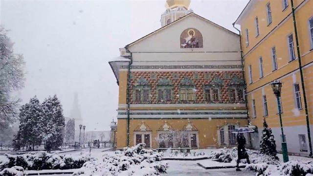 Снежный майский день в Лавре 10 мая 2017 смотреть онлайн