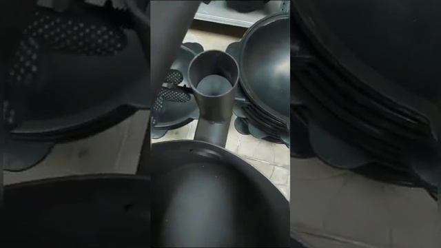 Казан чугунный с печкой с дымоходом. ПРОФЕССИОНАЛЬНЫ ОБЖИГ КАЗАНА, ЧТОБЫ ГОТОВИТЬ СРАЗУ! смотреть онлайн