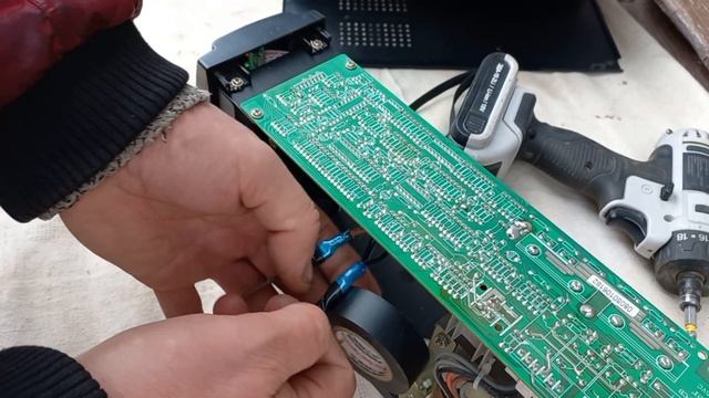 делаем 220 для дома,ибп 12- 220v смотреть онлайн