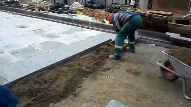 Мощение гранитными плитами 600"600"60 смотреть онлайн