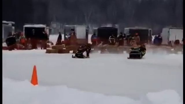 Snowmobile Ice Racing - Willow River, MN - Jan. 17th, 2009 смотреть онлайн