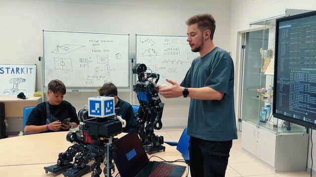 Большой репортаж с Всероссийской конференции по искусственному интеллекту GenAI CONF