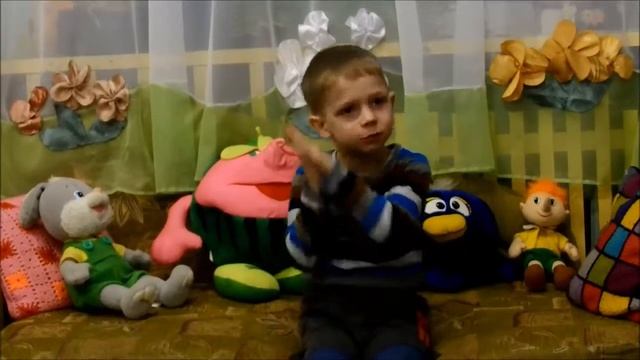 Дж. Родари (перевод С. Я. Маршак) «в понедельник я проснулся...» смотреть онлайн