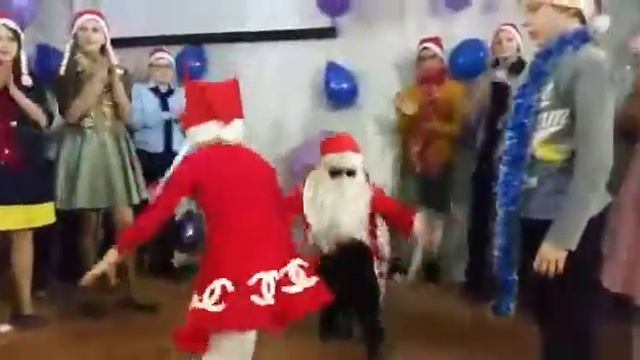 Новопавловск 13 школа 5Б класс Новый год смотреть онлайн